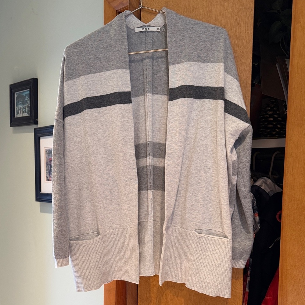 Ost XL Gray Stripe Open-Front Cardigan with Neck Detail
